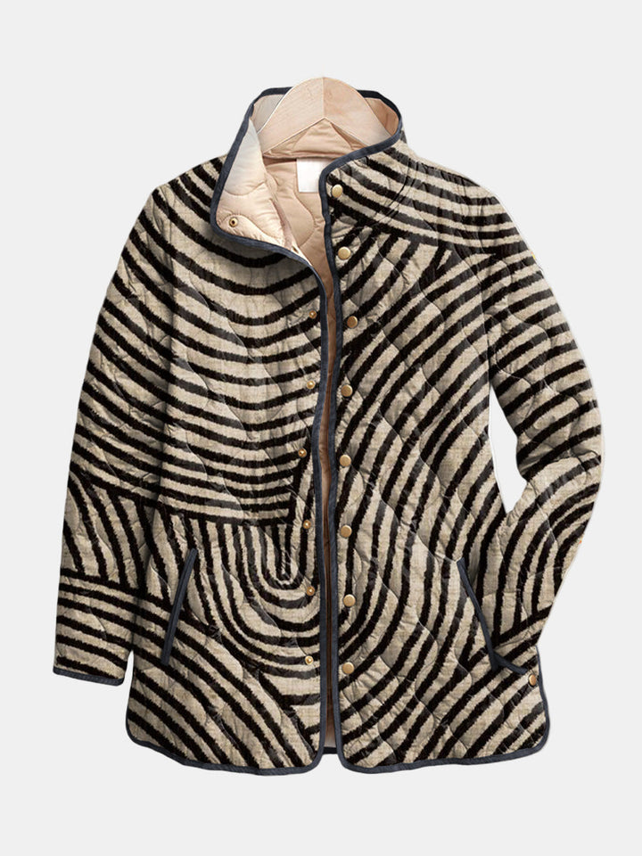 Inaya | Steppjacke mit Handgezeichnetem Kreisdesign