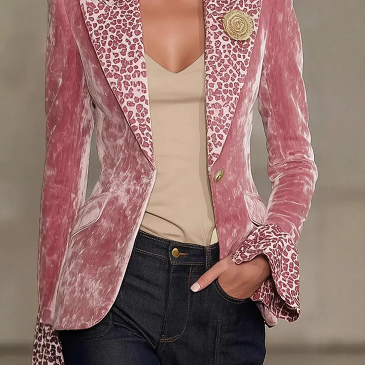 Perpetua | Samt-Leder-Blazer mit Leopardenkragen